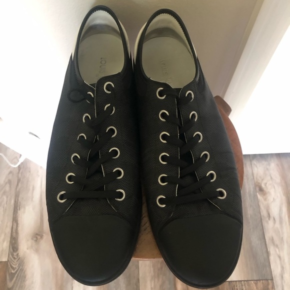 Louis Vuitton Men’s Damier Grahite Sneakers 🖤 - Picture 2 of 10
